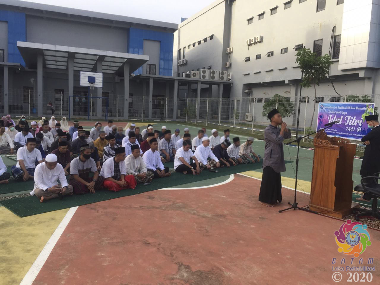 Suasana Idul Fitri 1 Syawal 1441 H / 24 Mei 2020 di Loka Rehabilitasi BNN Batam Suasana Idul Fitri 1 Syawal 1441 H / 24 Mei 2020 di Loka Rehabilitasi BNN Batam