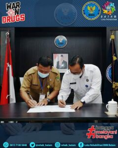 Ka Loka Bersama Kepala SPNF Kota Batam Tandatangani PKS Guna Optimalkan Inovasi Layanan BANG DIKA