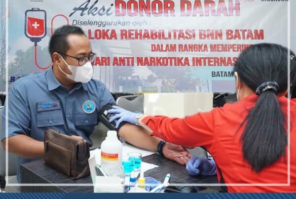 Donor Darah oleh Pegawai Loka Rehabilitasi BNN Batam Dalam Rangka Peringatan Pasca HANI 2022