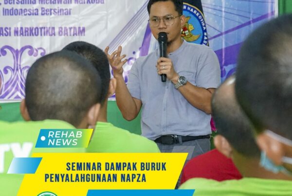 Seminar Dampak Buruk Penyalahgunaan NAPZA oleh dr. Ridho Berlianto, Sp.PD.