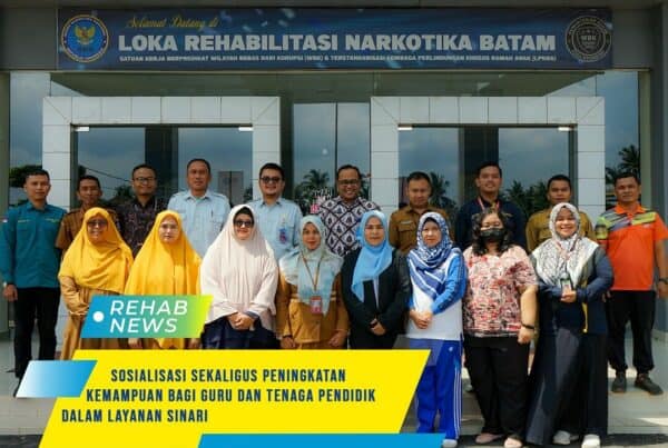 Sosialisasi dan Peningkatan Kemampuan Bagi Guru dan Tenaga Pendidik di SMA/SMK Mitra Layanan SINARI SEKOLAH